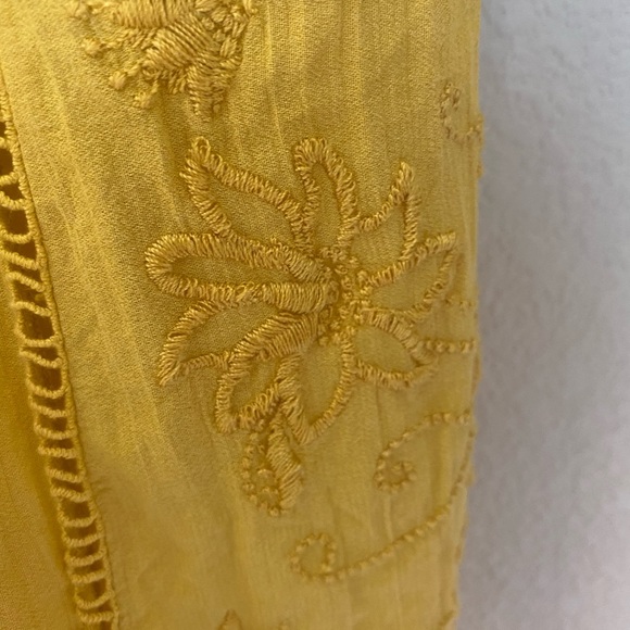 Akemi Kin Anthropologie Yellow Stitch Detail Dress - Picture 5 of 7